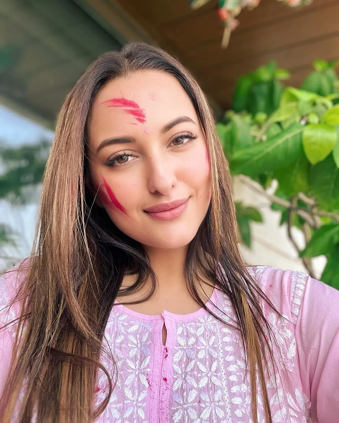 Sonakshi Sinha Wearing Beautiful Pink Dress Long Hair